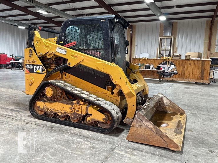 2018-caterpillar-259d-image-2