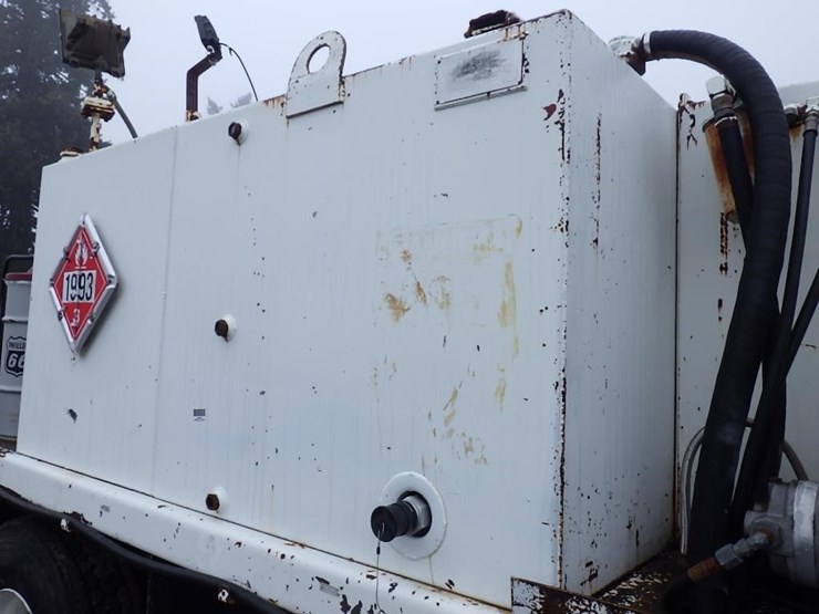 1990-international-4900-image-34