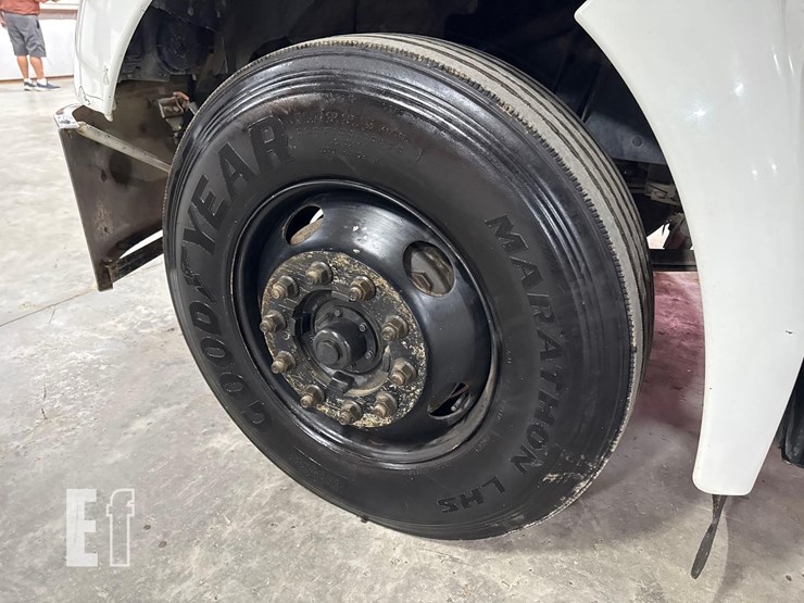 2015-kenworth-t370-image-31