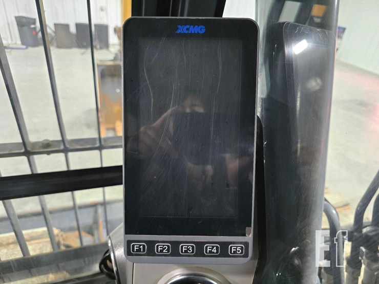 2022-xcmg-xe150u-image-21