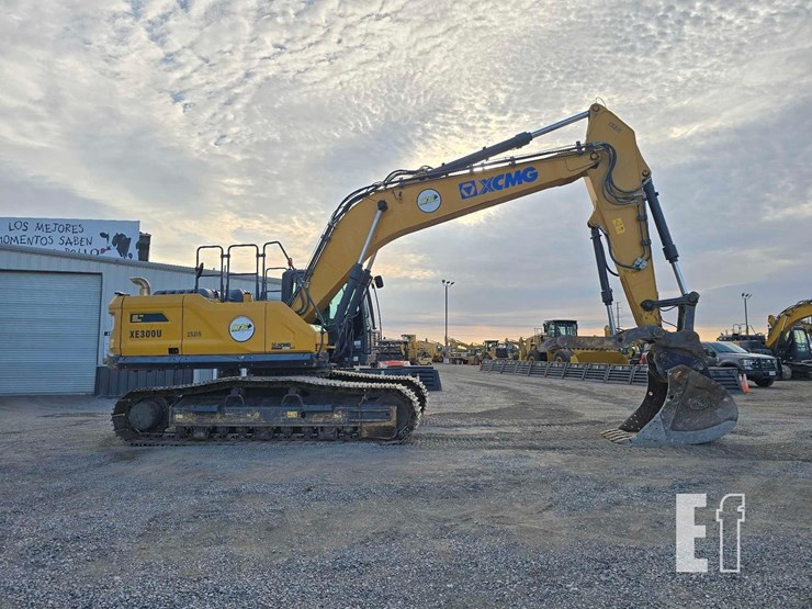 2022-xcmg-xe300u-image-6