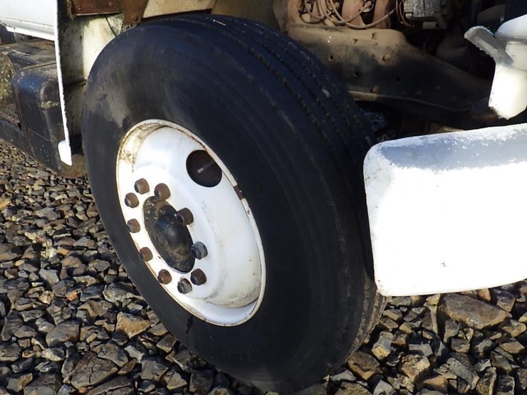 1977-gmc-6500-23'-t/a-flatbed-truck-image-22