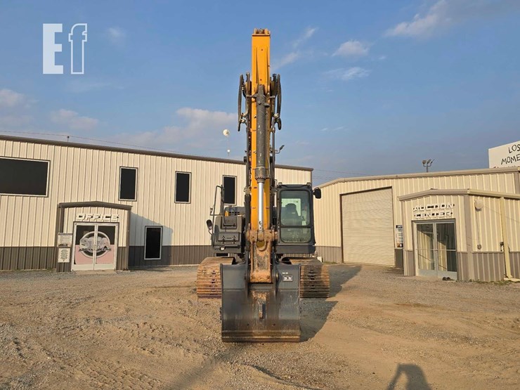 2022-xcmg-xe210u-image-7