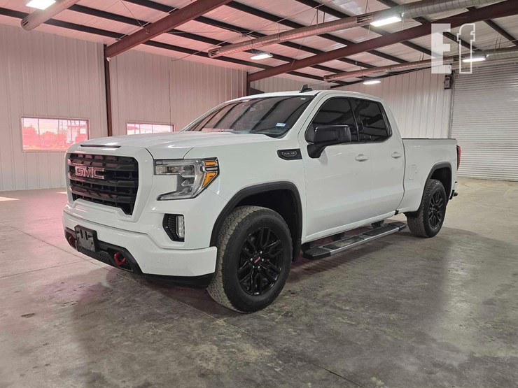 2021-gmc-sierra-1500-image-1