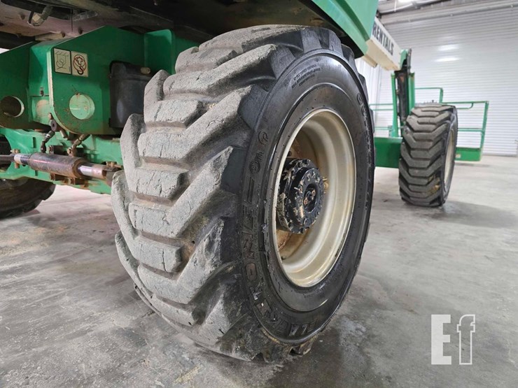 2016-jlg-460sj-image-10