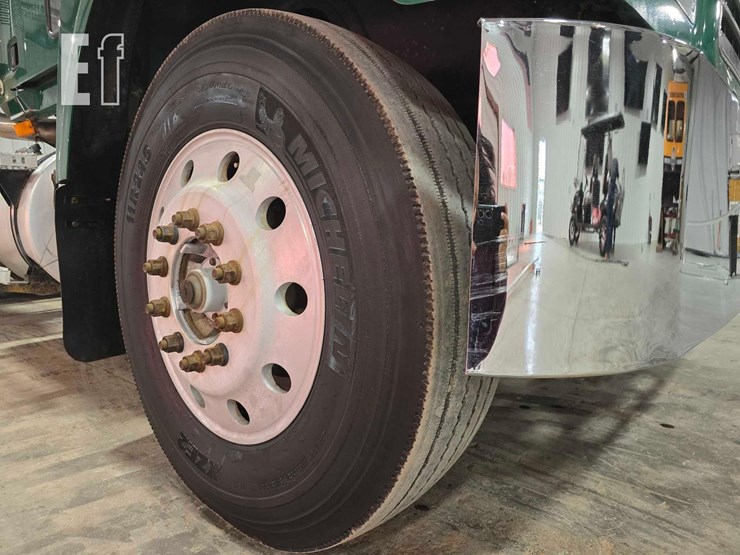 2000-mack-ch613-image-18