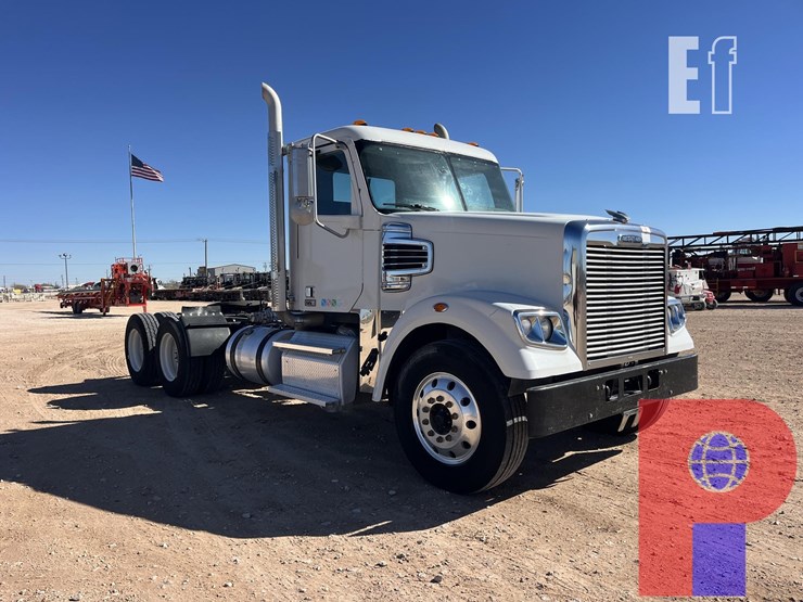 2021-freightliner-coronado-122-sd-image-11