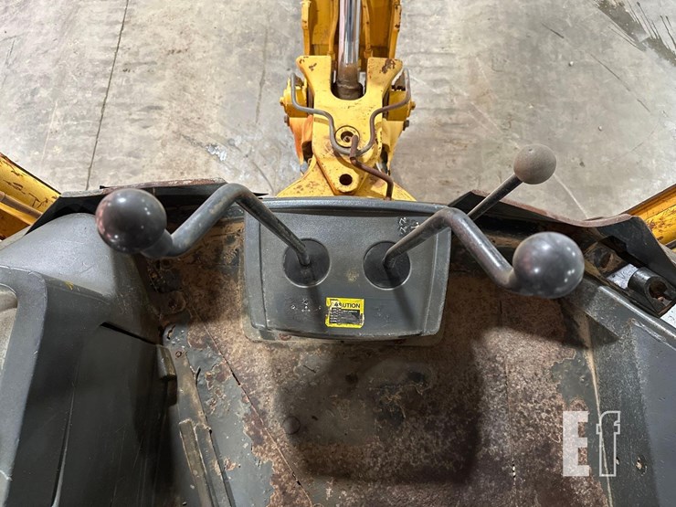 2006-deere-310g-image-28