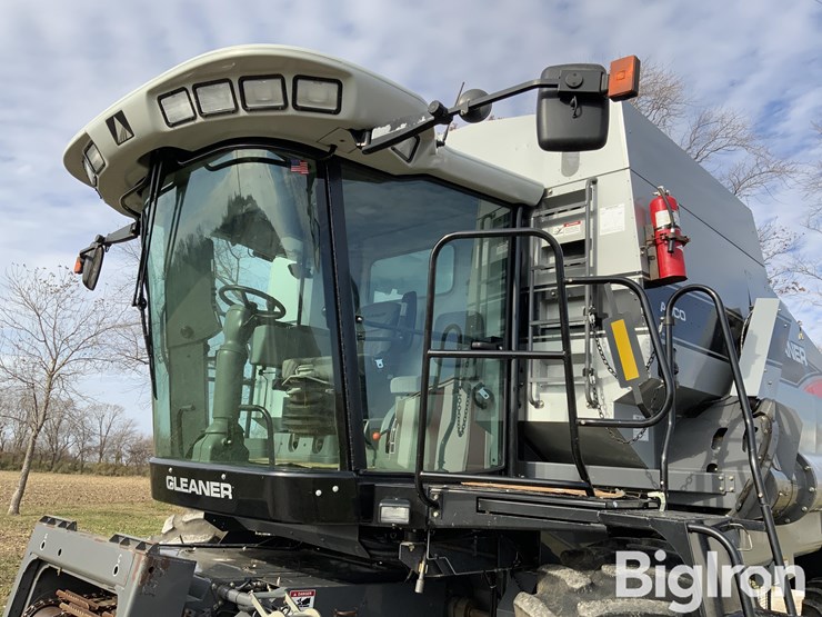 2007-gleaner-r65-image-10