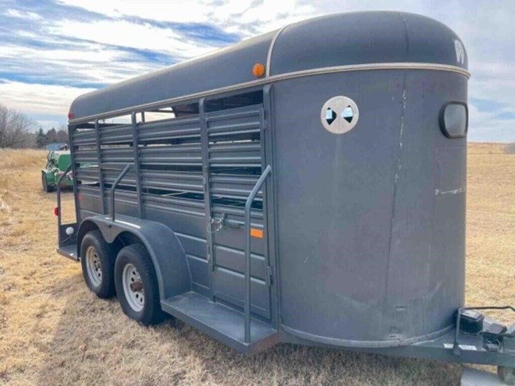 2012-ww-full-cover-stock-trailer-image-7