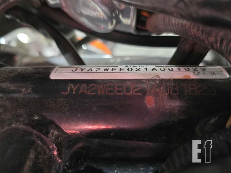 2001-yamaha-xt225-image-23