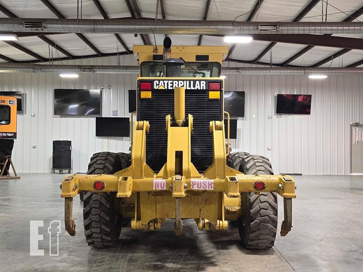 2004-caterpillar-140h-image-8