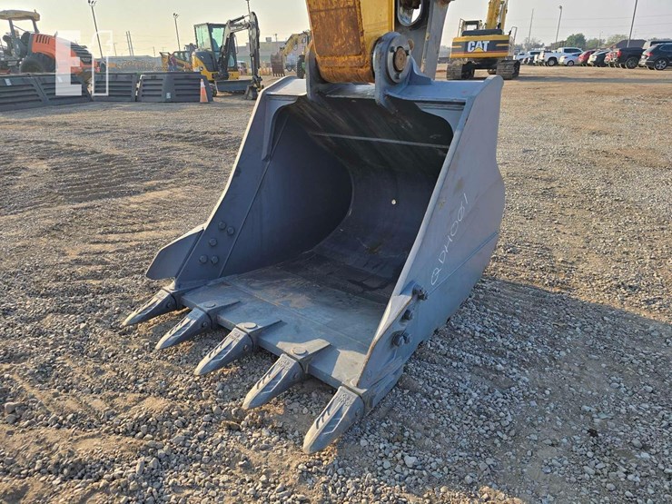 2022-xcmg-xe210u-image-9