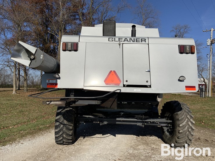 2007-gleaner-r65-image-6