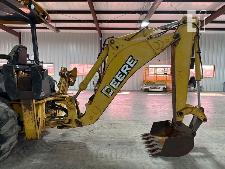 2006-deere-310g-image-15