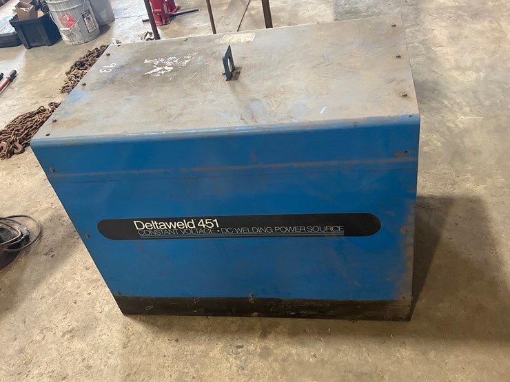 #93-•-miller-deltaweld-451-welder-image-3