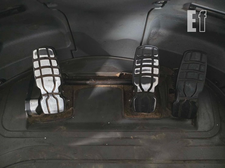 2012-caterpillar-972k-image-14