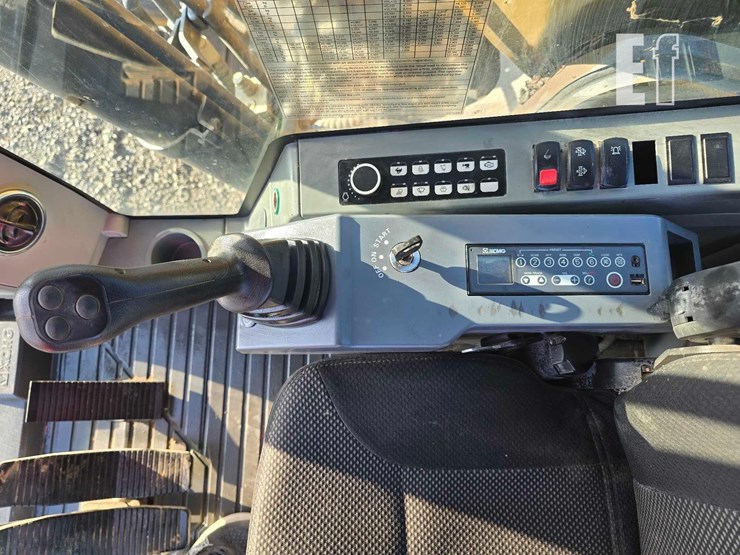 2022-xcmg-xe210u-image-16