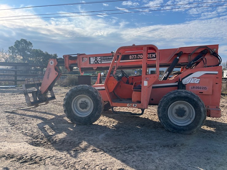 #7-•-2006-jlg-6042-forklift-image-14