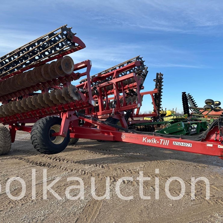 3300 - NORWOOD 4075 KWIK-TILL 40' HSD