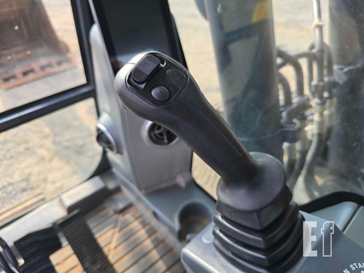 2023-xcmg-xe210u-image-17