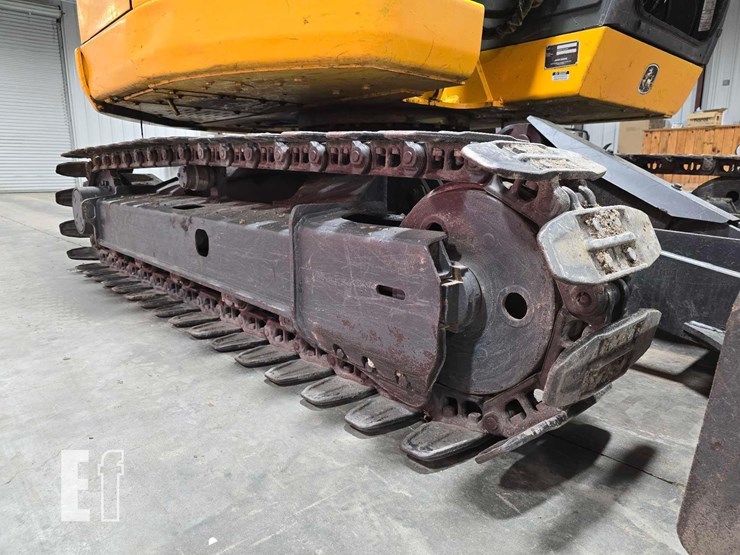 2016-deere-75g-image-27