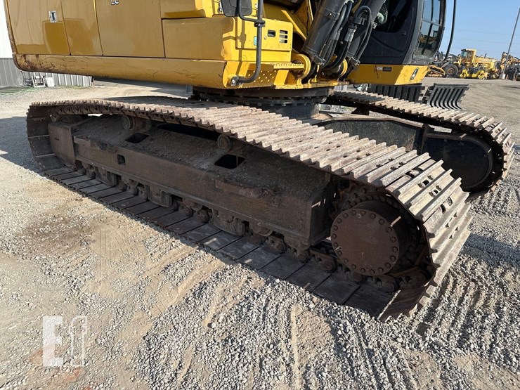 2018-deere-350g-lc-image-29