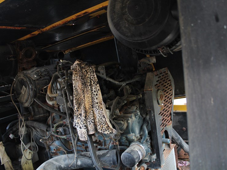 2016-kaeser-210-cfm-image-10