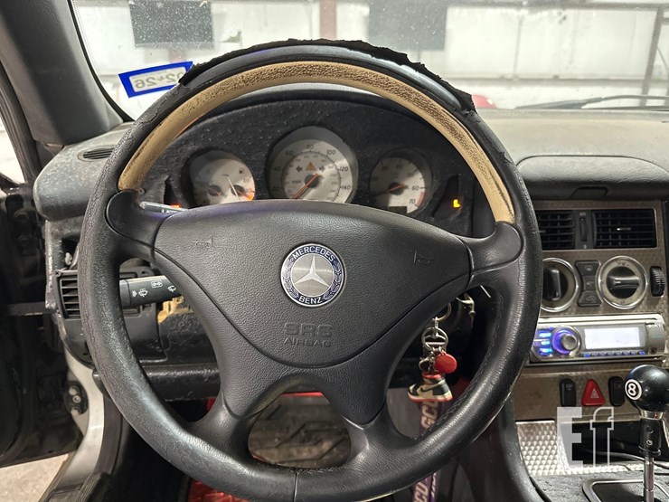 2003-mercedes-benz-slk230-image-9