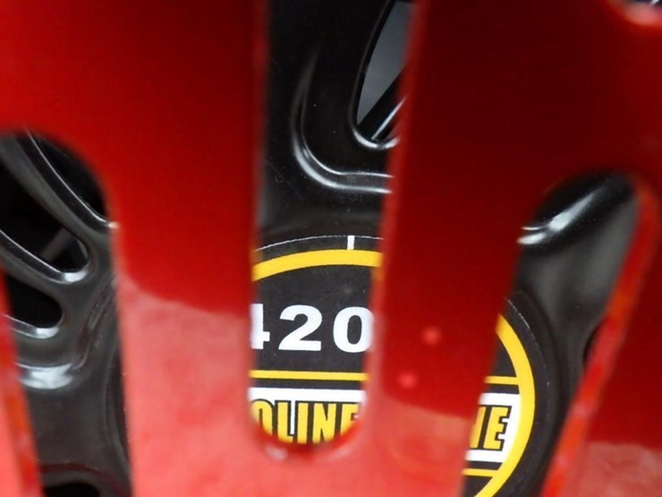 2025-agt-sda-140w-skid-steer-loader-image-10