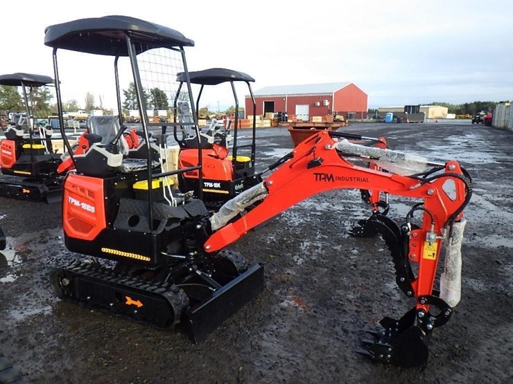 2025-tpm-18bs-hydraulic-excavator-image-4