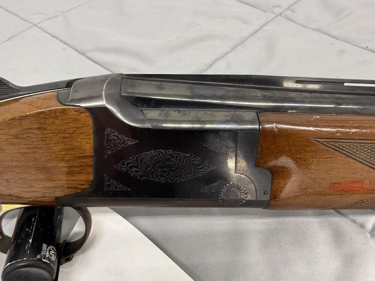 browning-citori-12-gauge-shotgun-image-4