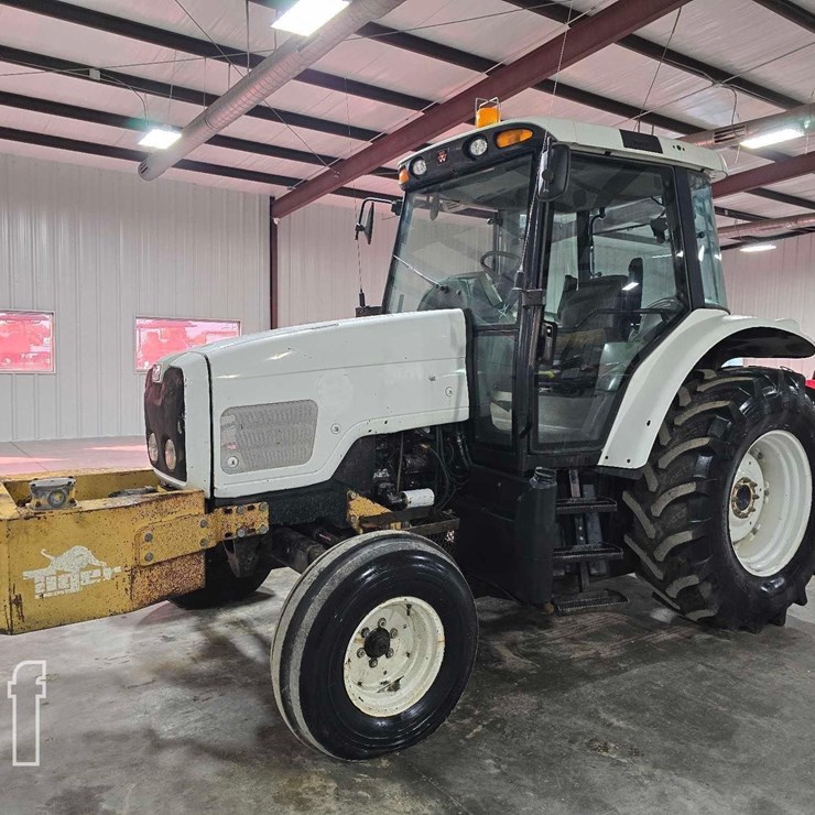 2005 MASSEY-FERGUSON 5455