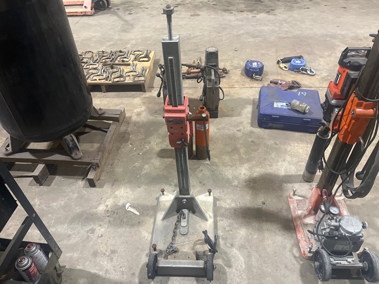 #66-•-milwaukee-concrete-core-drill-stand-image-1