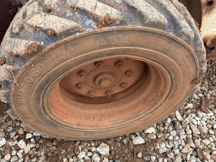 bobcat-s185-image-13