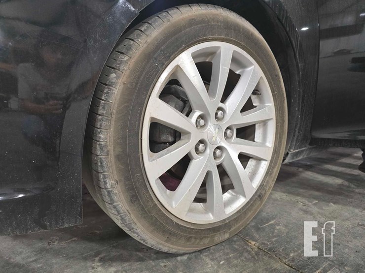 2015-chevrolet-malibu-image-17