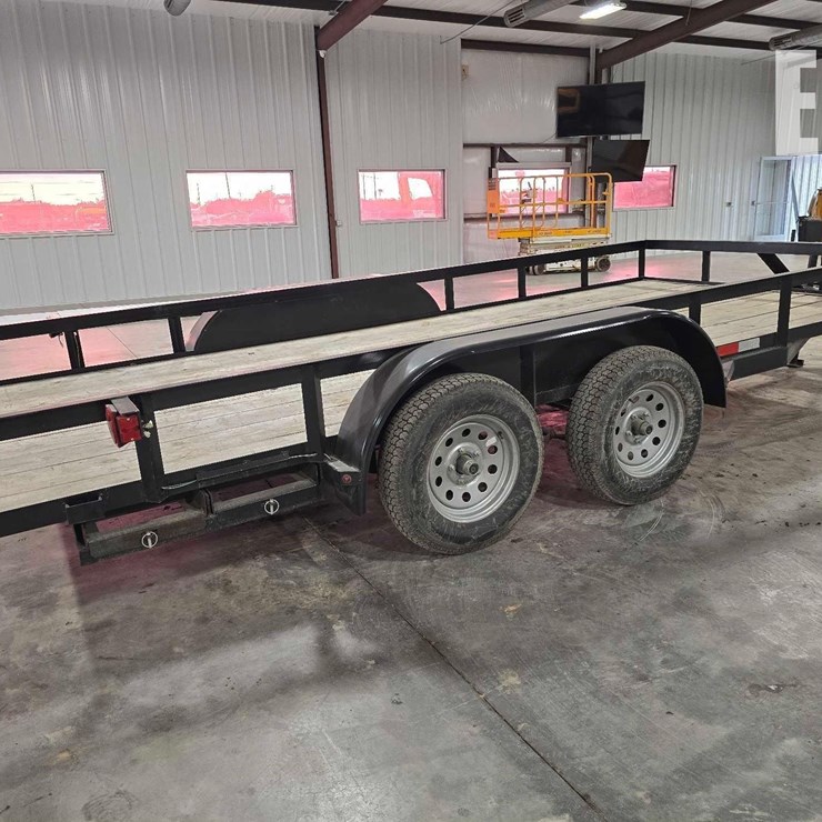 2025 CM TRAILERS 16 ft