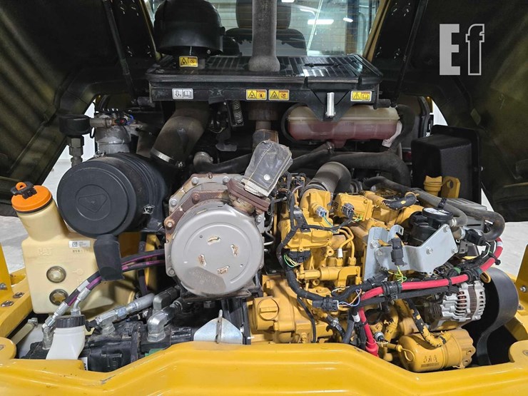 2018-caterpillar-906m-image-30