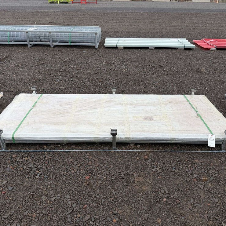 8'x3' White Metal Panels