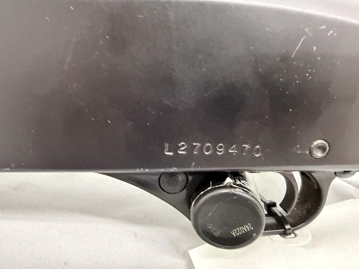 winchester-model-1300-12-gauge-shotgun-image-9