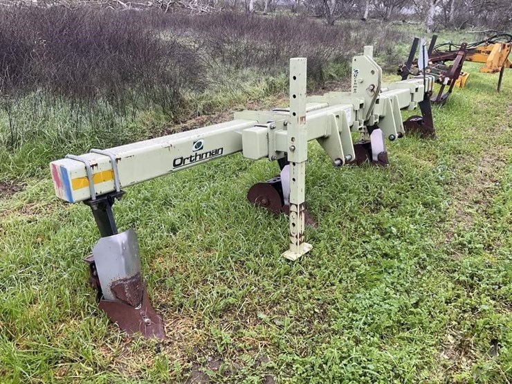 (offsite)-orthman-3-pt-3-row-60"-furrow-bar-image-2