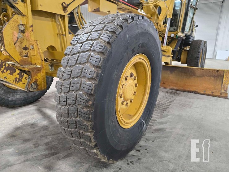 2006-caterpillar-140h-image-47