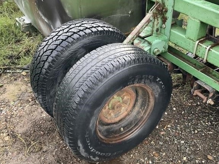 great-plains-15'-3-pt-grain-drill-image-10