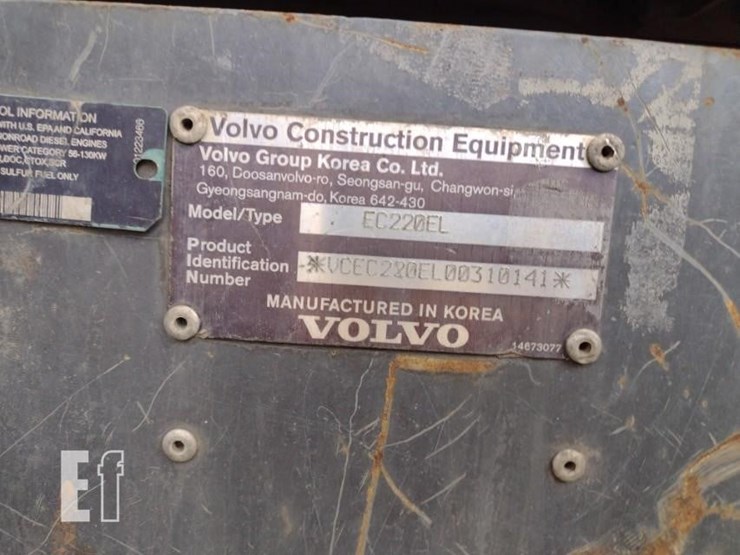 2015-volvo-ec220e-lr-image-5