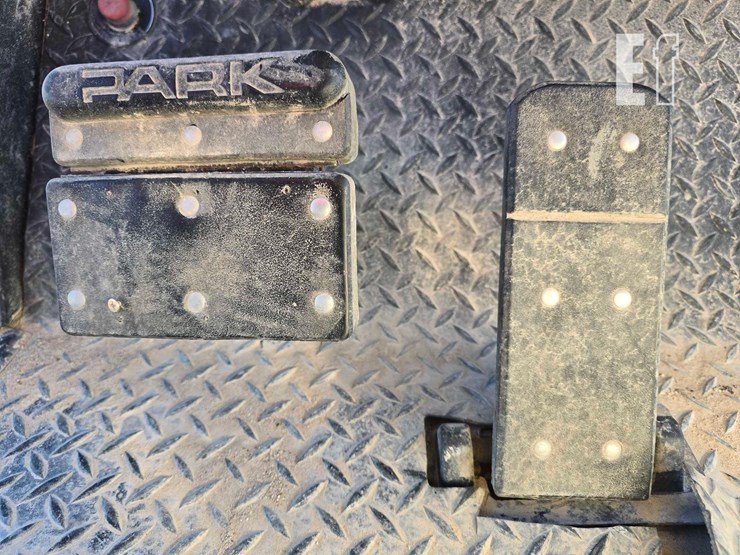 e-z-go-express-l6-image-17