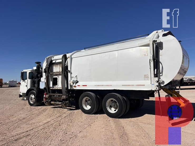 2016-autocar-xpeditor-image-2