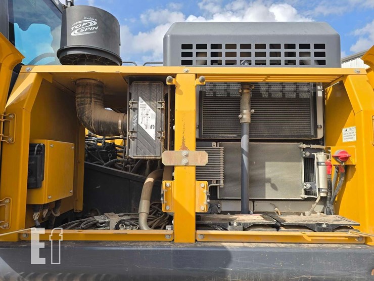 2022-xcmg-xe210u-image-26