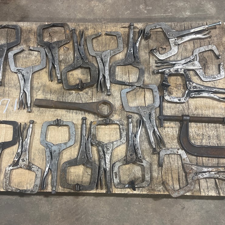 #71 • MISC LOT OF ASSORTED ITEMS