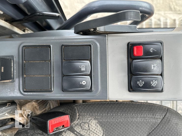 2023-xcmg-xe360u-image-25