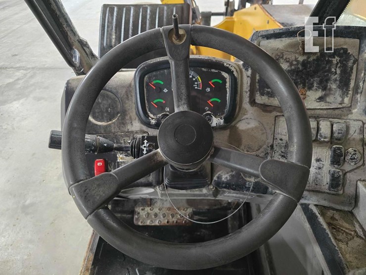 2019-caterpillar-tl1255d-image-14